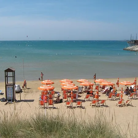 База отдыха Malia Village